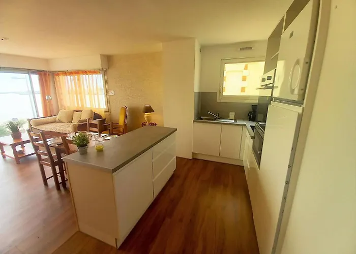 - Vue Pour Cet Face A La - Grande Conche Royan