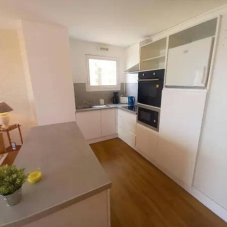 Apartment - Vue Pour Cet Face A La - Grande Conche