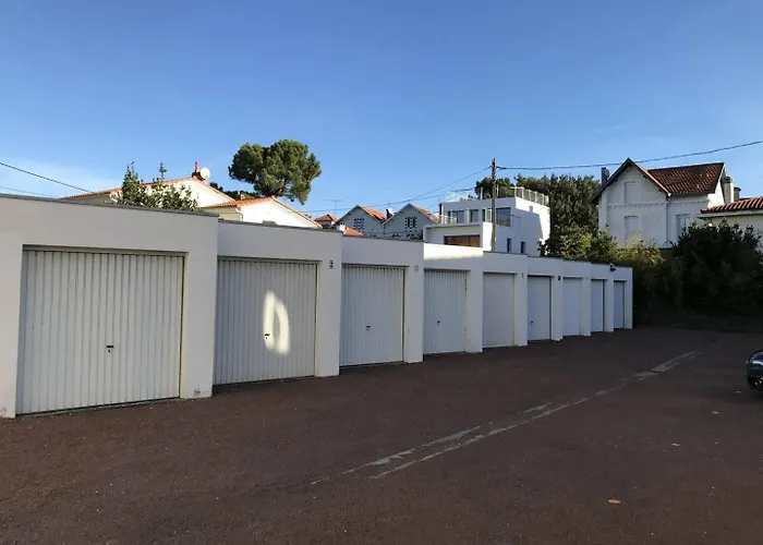 - Vue Pour Cet Face A La - Grande Conche Daire