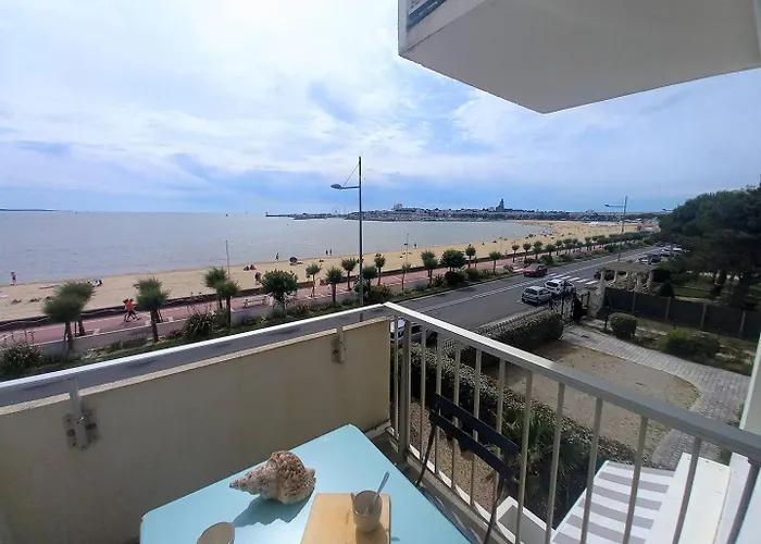 - Vue Pour Cet Face A La - Grande Conche Royan