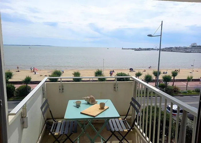 - Vue Pour Cet Face A La - Grande Conche